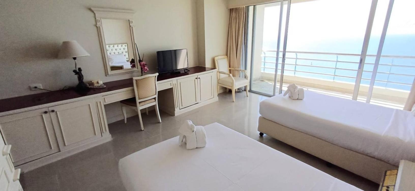 Adriatic Palace Hotel Pattaya Eksteriør bilde