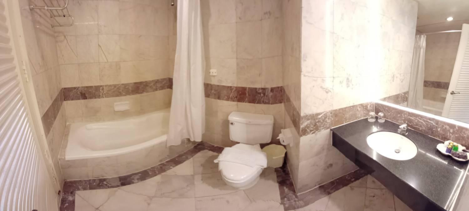 Adriatic Palace Hotel Pattaya Eksteriør bilde