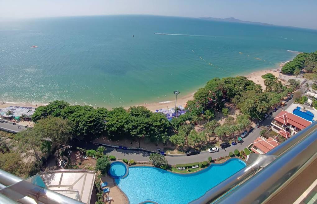 Adriatic Palace Hotel Pattaya Eksteriør bilde