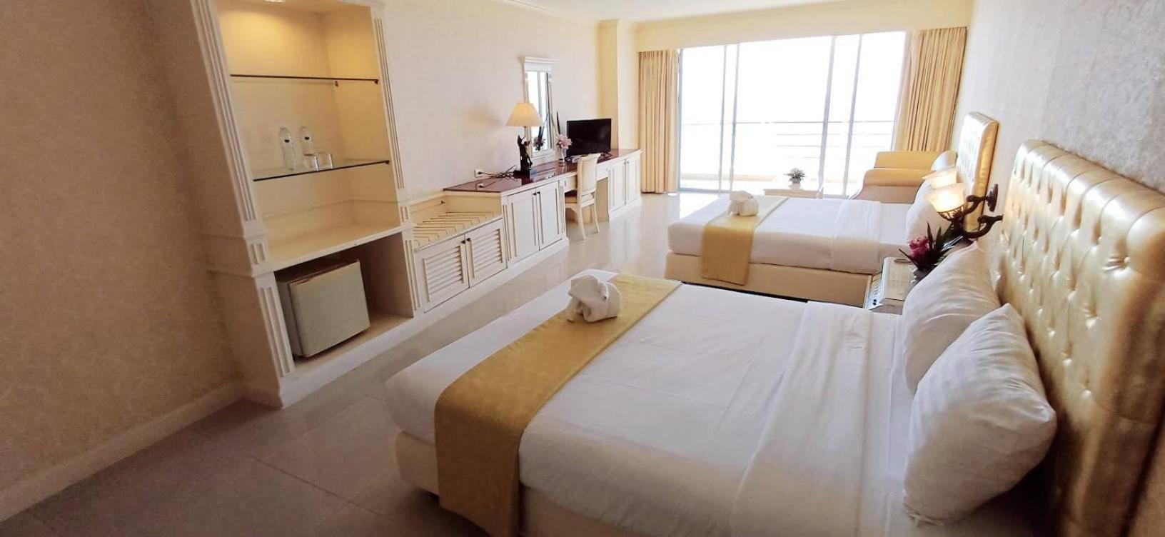 Adriatic Palace Hotel Pattaya Eksteriør bilde