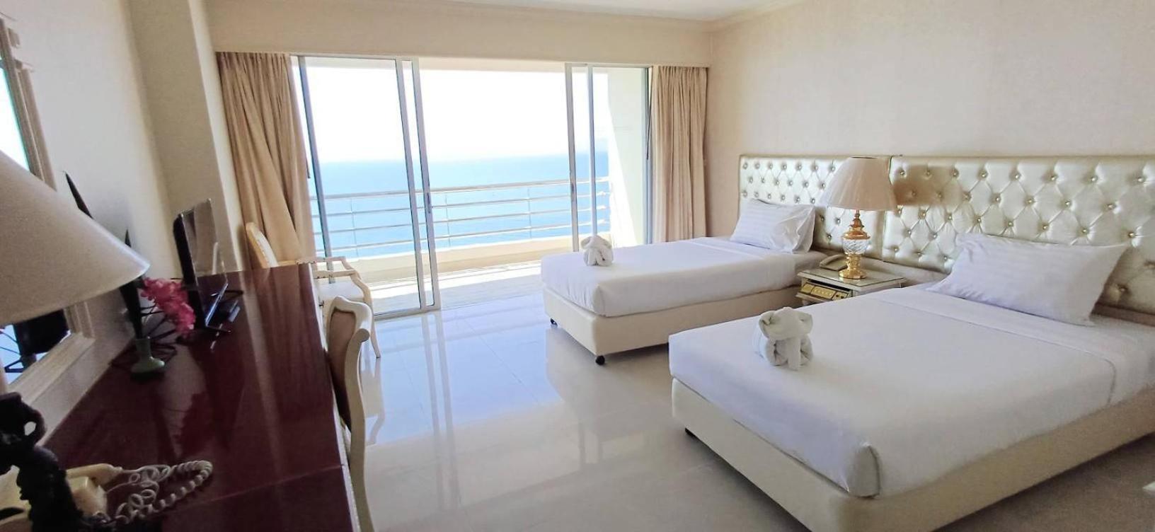 Adriatic Palace Hotel Pattaya Eksteriør bilde